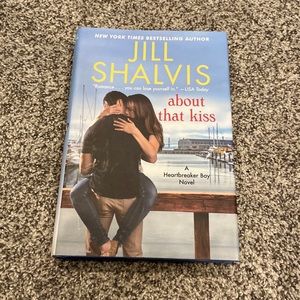 Jill Shalvis hardcover About that kiss 💋 New York Times best-selling author